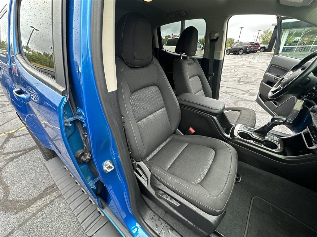 used 2022 GMC Canyon car, priced at $31,372