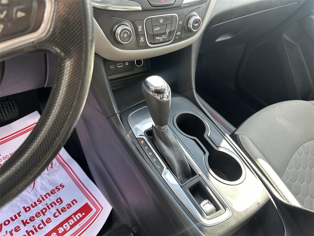 used 2019 Chevrolet Equinox car, priced at $12,550