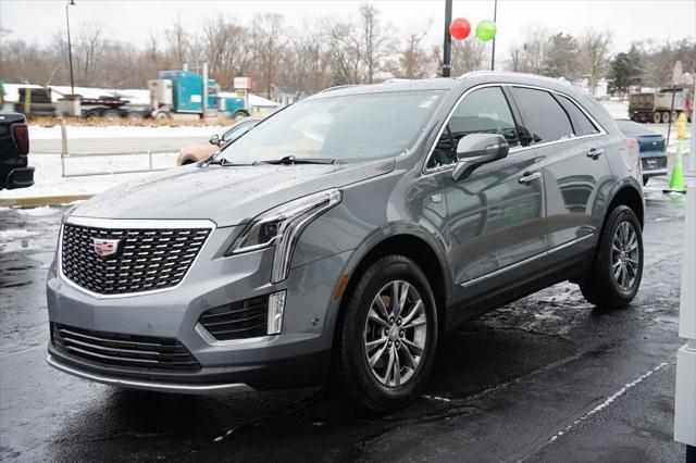 used 2022 Cadillac XT5 car, priced at $36,490