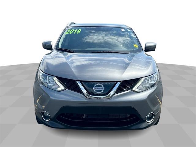used 2019 Nissan Rogue Sport car, priced at $18,759