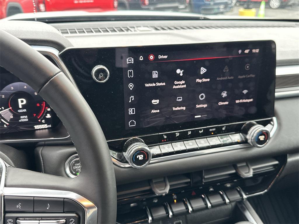 used 2024 GMC Canyon car, priced at $34,780