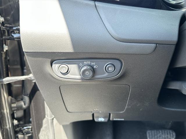 used 2022 Buick Encore GX car, priced at $21,999