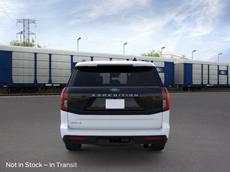 new 2025 Ford Expedition car, priced at $71,930