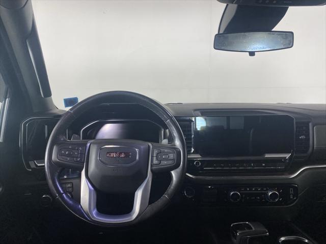 used 2022 GMC Sierra 1500 car, priced at $40,858