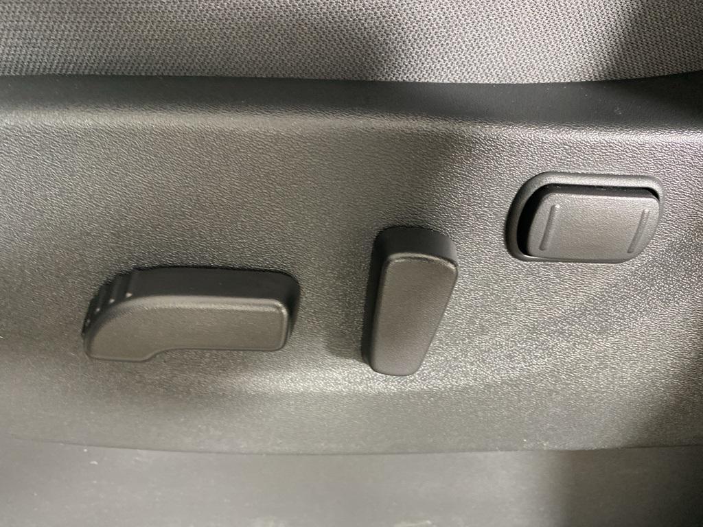 used 2025 Nissan Frontier car, priced at $32,900