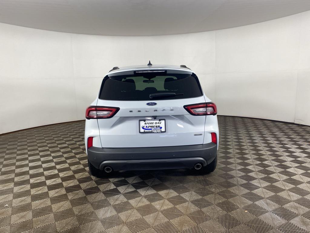 used 2025 Ford Escape car, priced at $34,999