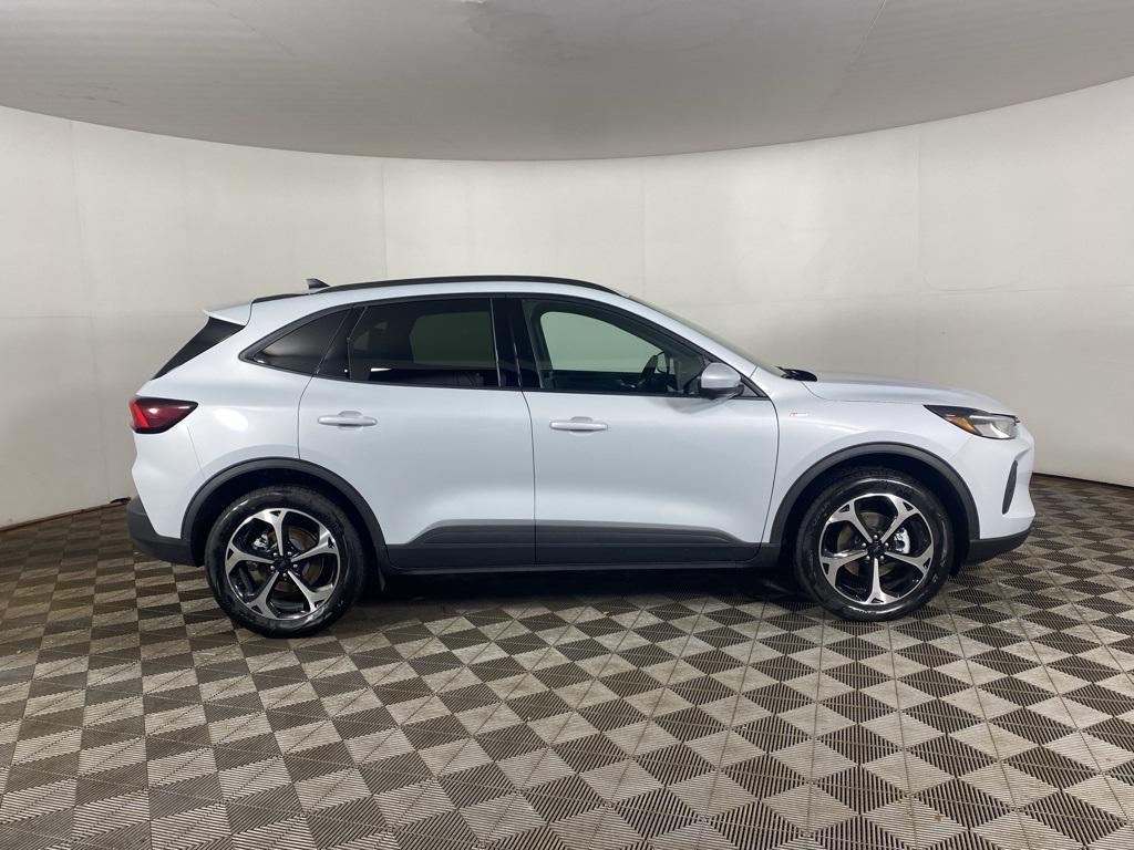 used 2025 Ford Escape car, priced at $34,999