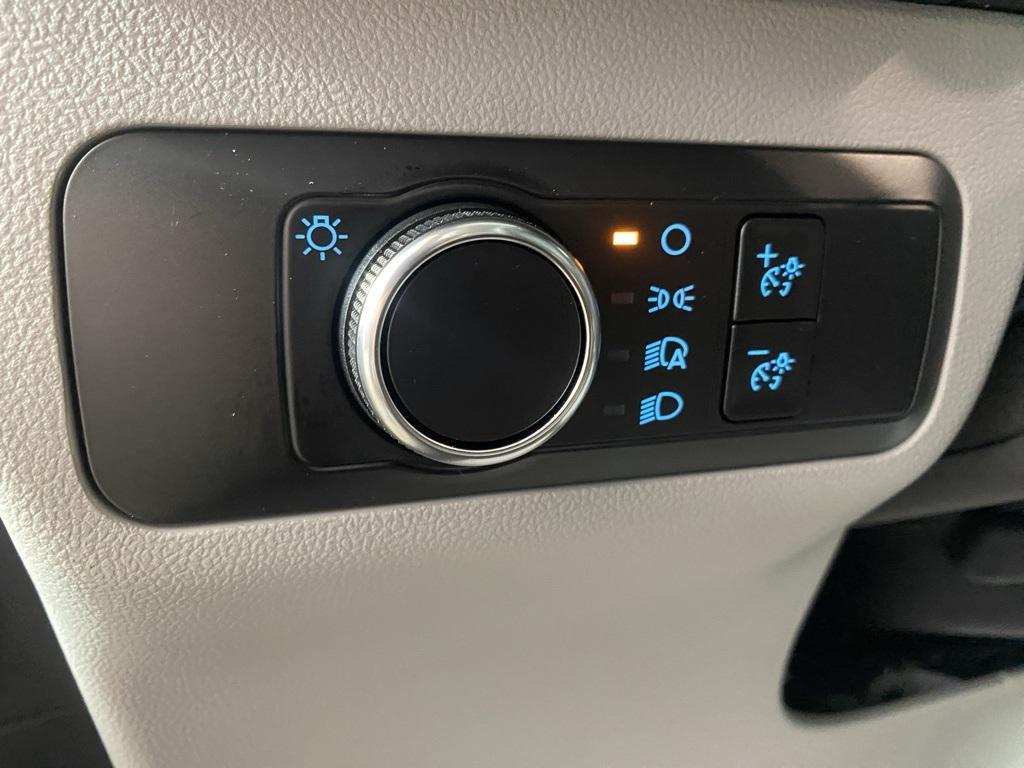 used 2025 Ford Escape car, priced at $30,644