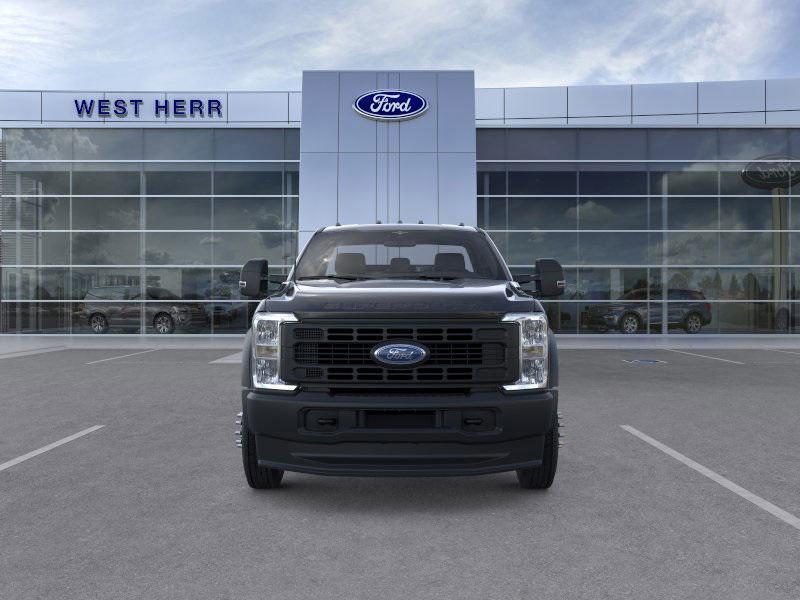 new 2025 Ford F-450 car, priced at $61,540