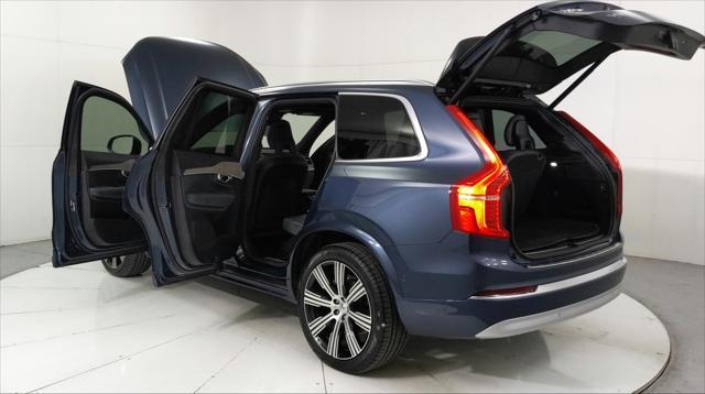 used 2022 Volvo XC90 car, priced at $39,391