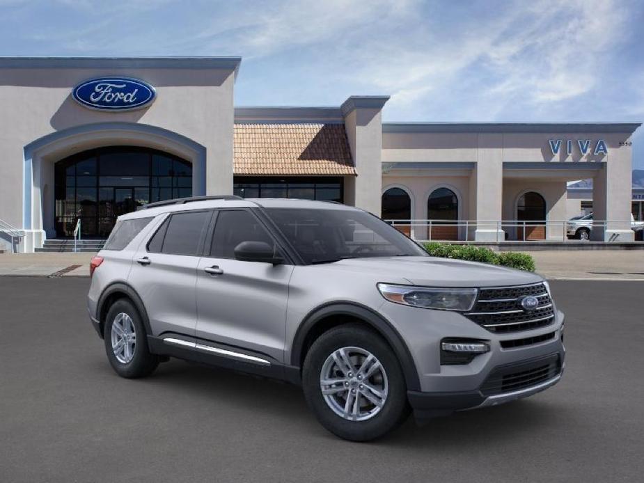 new 2024 Ford Explorer car, priced at $43,685