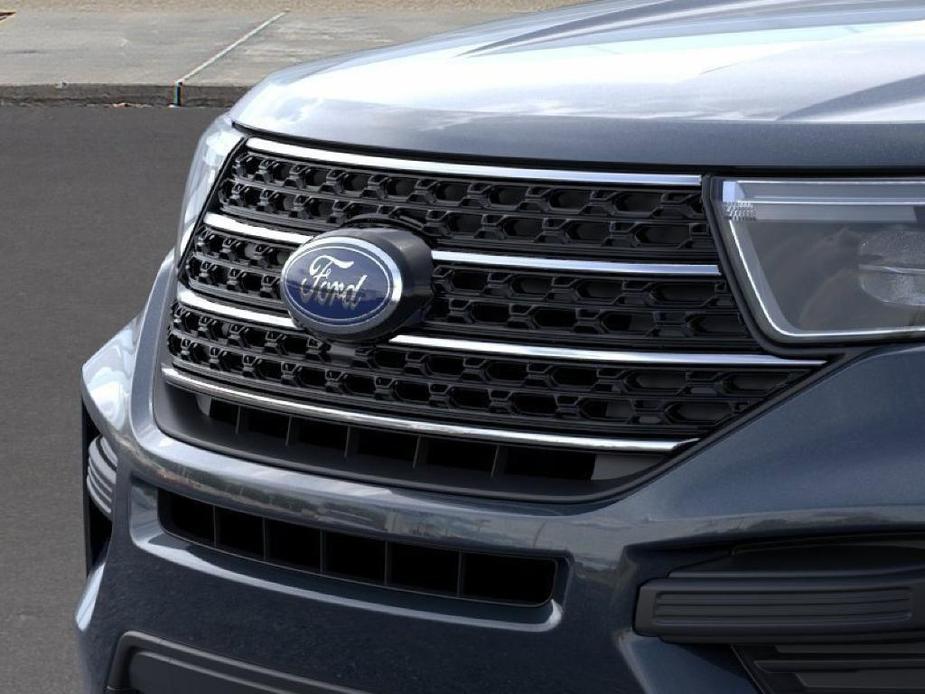 new 2024 Ford Explorer car, priced at $40,540