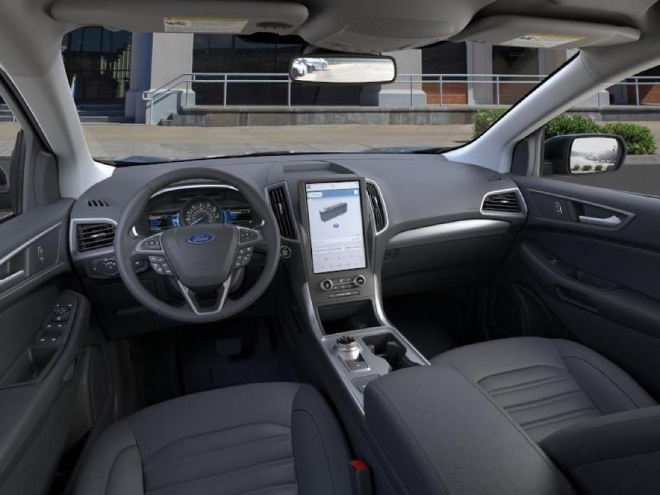 new 2024 Ford Edge car, priced at $39,405