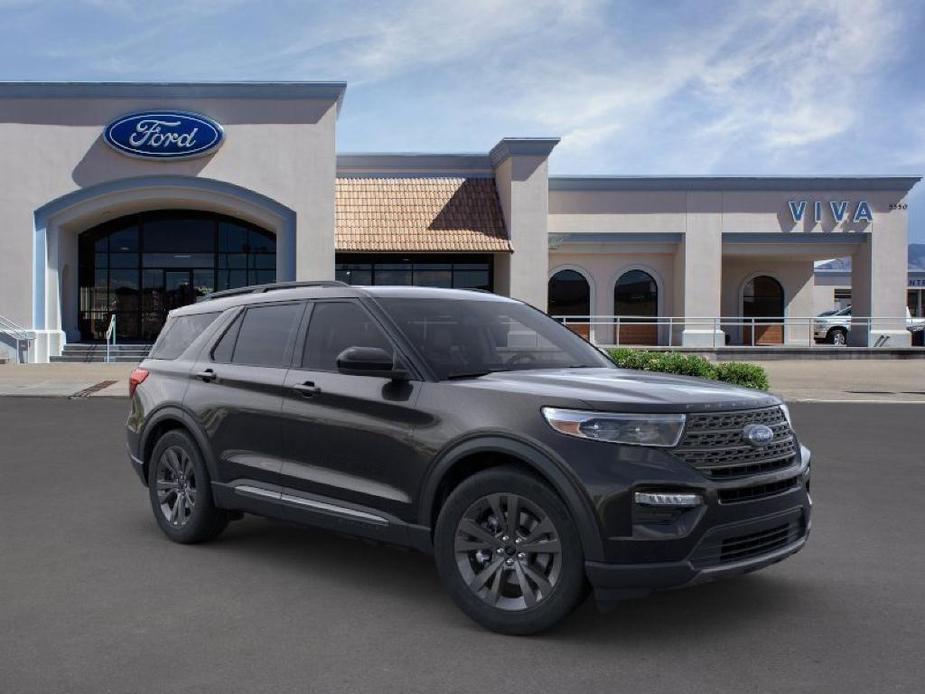 new 2024 Ford Explorer car, priced at $48,915