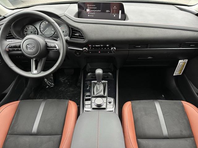 new 2025 Mazda CX-30 car
