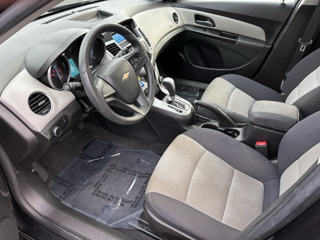 used 2014 Chevrolet Cruze car, priced at $7,888