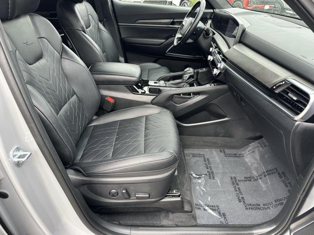 used 2024 Kia Telluride car, priced at $46,998