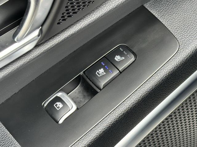 used 2024 Kia Telluride car, priced at $46,998