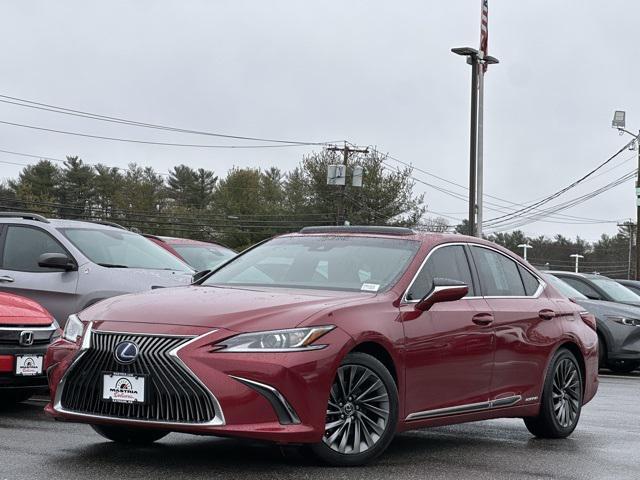 used 2019 Lexus ES 300h car, priced at $25,998