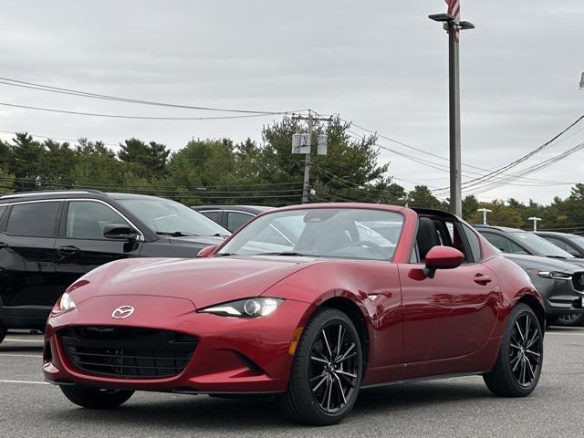 new 2024 Mazda MX-5 Miata RF car