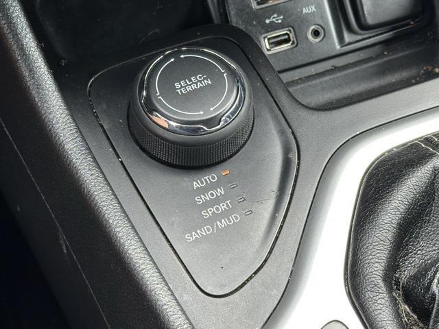 used 2018 Jeep Cherokee car, priced at $12,788