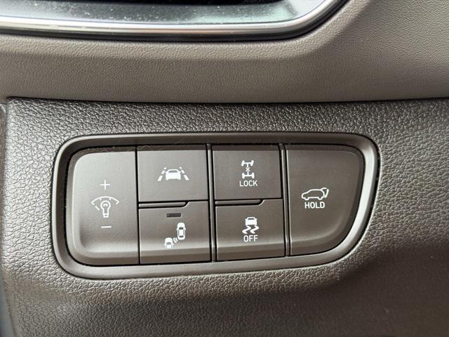 used 2019 Hyundai Santa Fe car, priced at $16,998