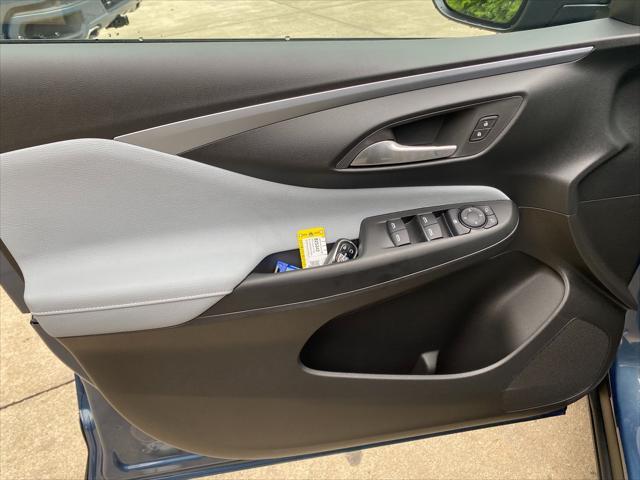 new 2025 Buick Envista car, priced at $25,685