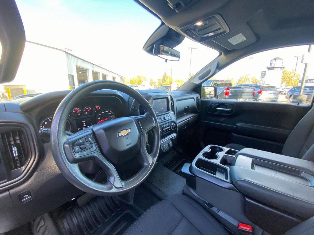 used 2024 Chevrolet Silverado 1500 car, priced at $27,160