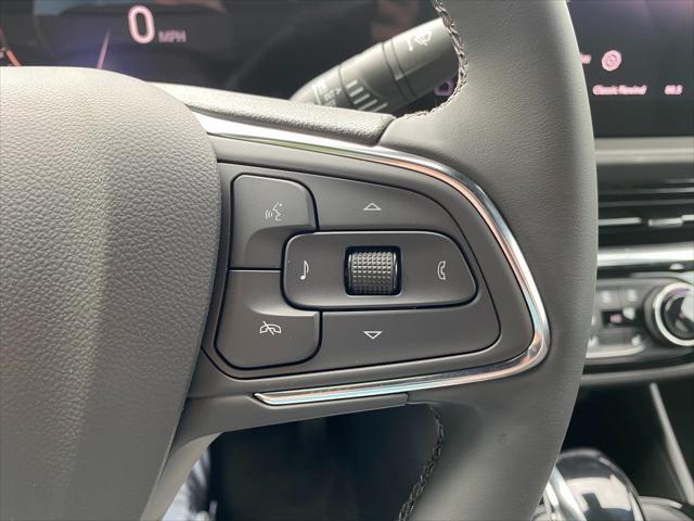 new 2025 Buick Envista car, priced at $27,880