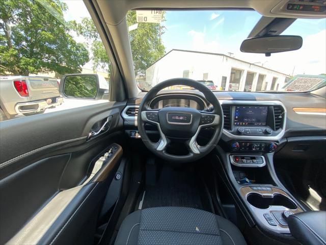 used 2022 GMC Acadia car, priced at $26,000