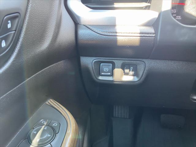 used 2022 GMC Acadia car, priced at $26,000