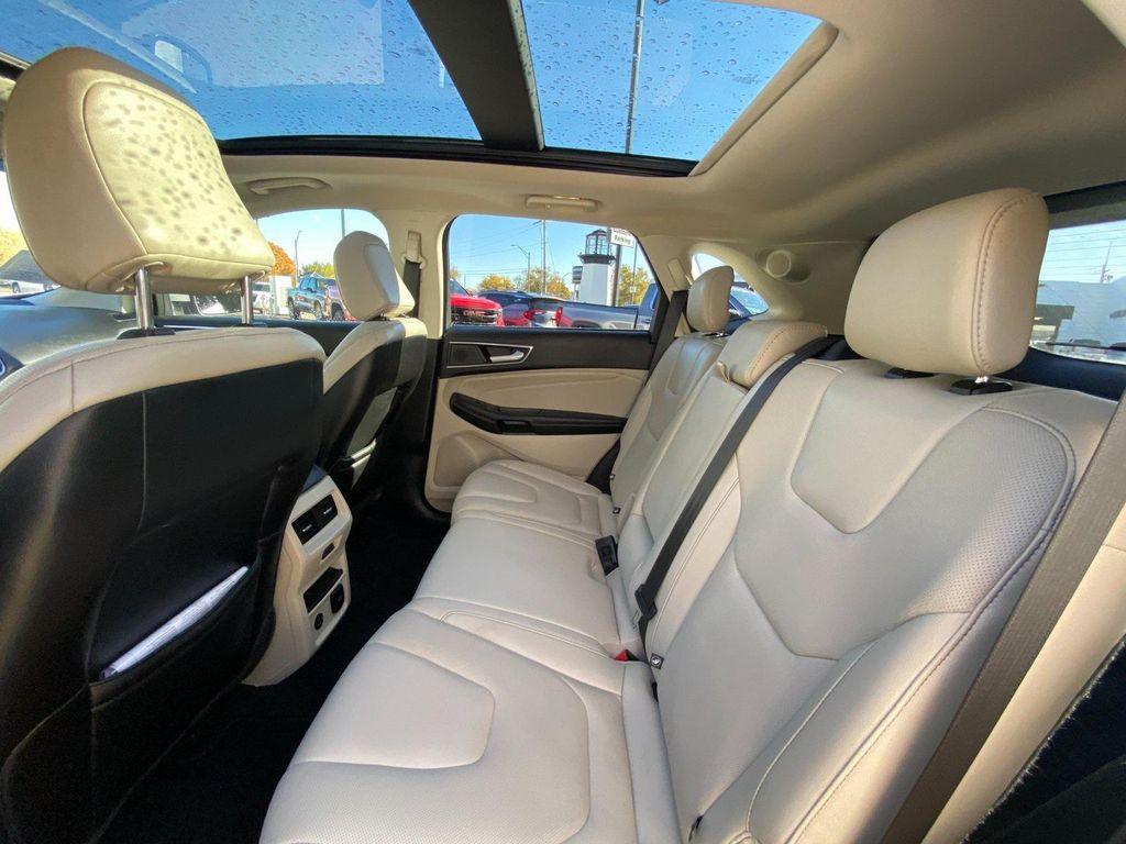 used 2021 Ford Edge car, priced at $23,300