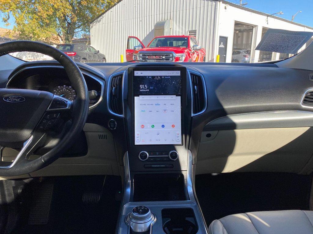 used 2021 Ford Edge car, priced at $23,300
