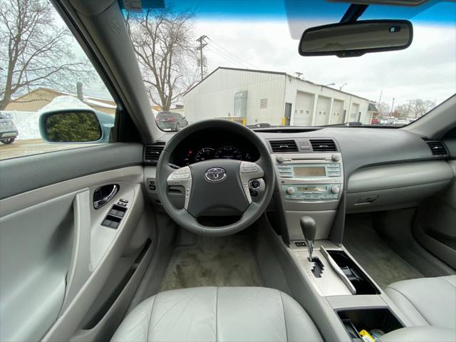 used 2009 Toyota Camry Hybrid car, priced at $8,960