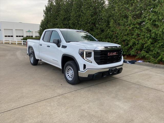 new 2025 GMC Sierra 1500 car, priced at $43,020