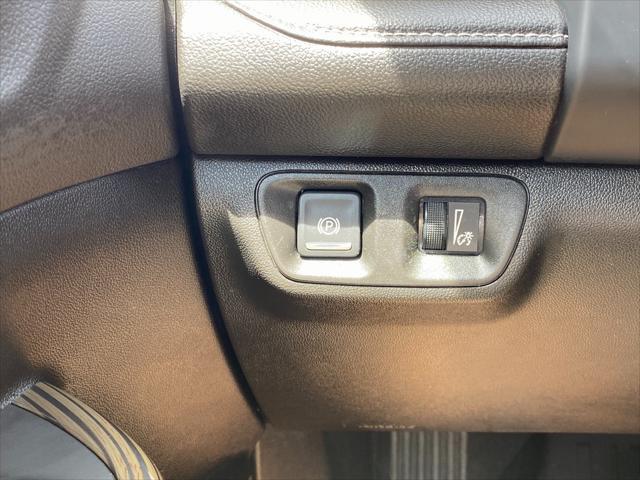 used 2022 GMC Acadia car, priced at $29,800