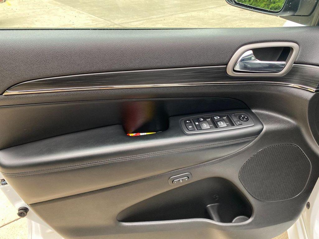 used 2020 Jeep Grand Cherokee car, priced at $24,200