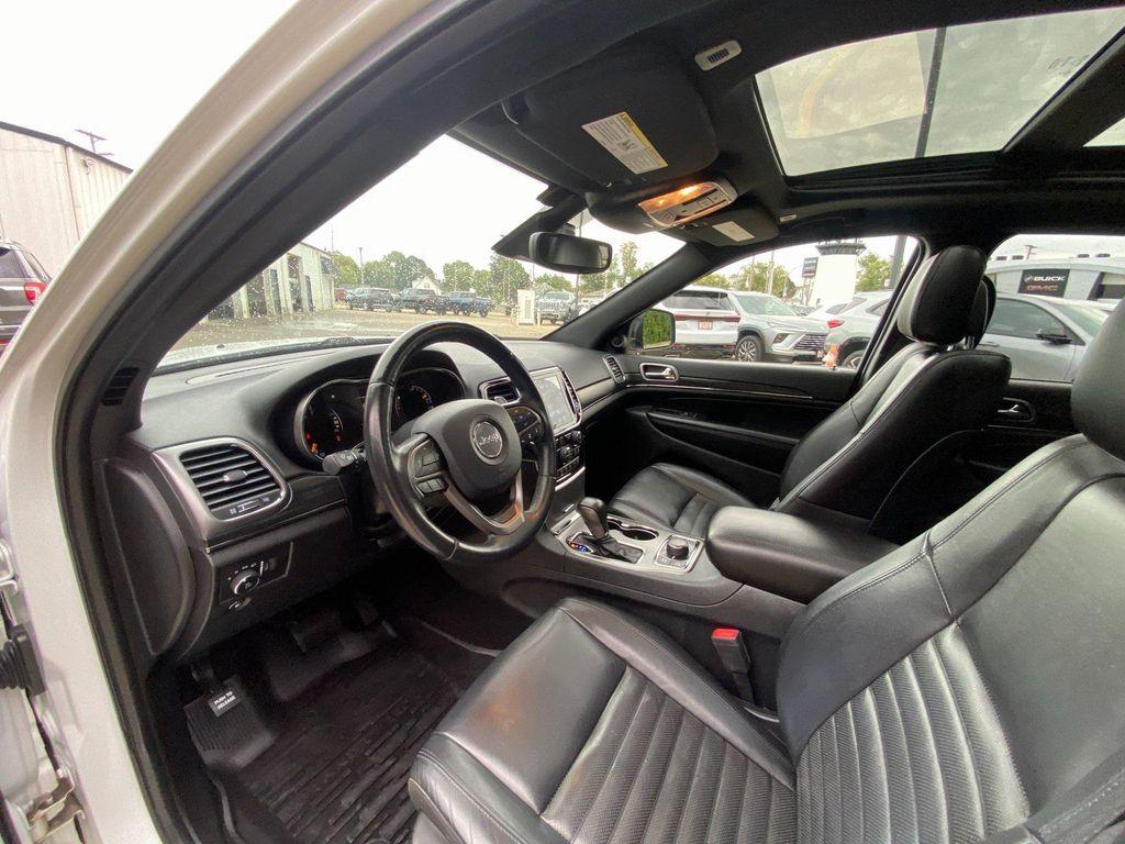 used 2020 Jeep Grand Cherokee car, priced at $24,200