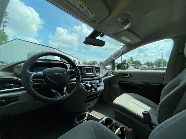 used 2017 Chrysler Pacifica car, priced at $11,860