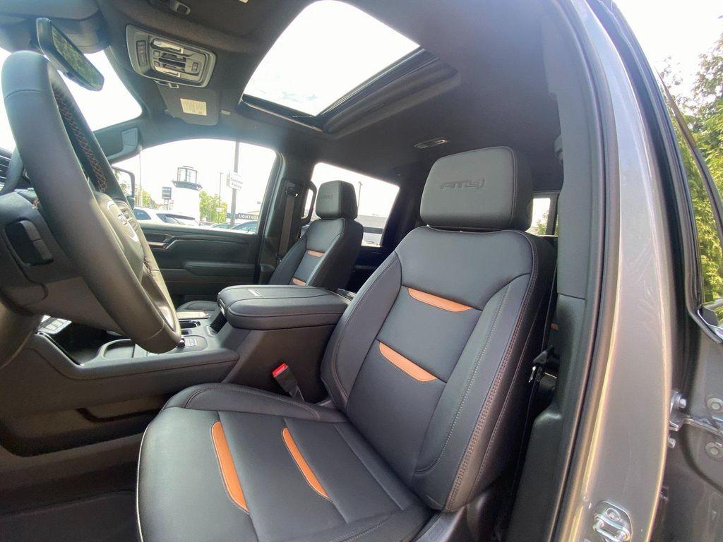 new 2025 GMC Sierra 3500 car, priced at $86,250