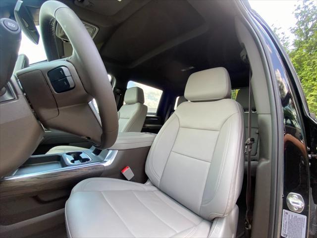 new 2025 GMC Sierra 2500 car, priced at $77,910