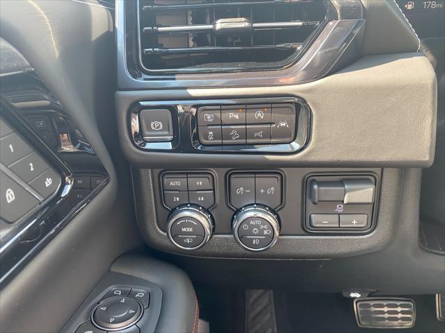 new 2025 GMC Yukon XL car, priced at $98,995