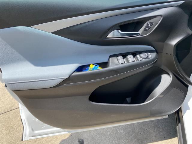new 2025 Buick Envista car, priced at $25,090