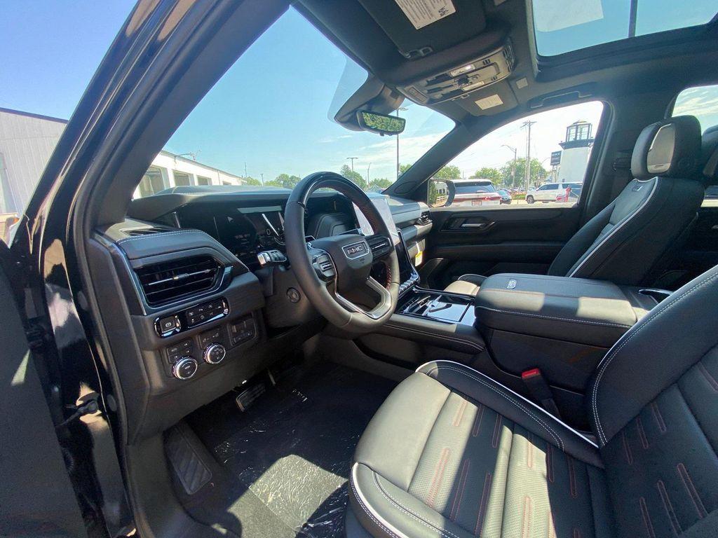 new 2025 GMC Yukon car, priced at $94,090