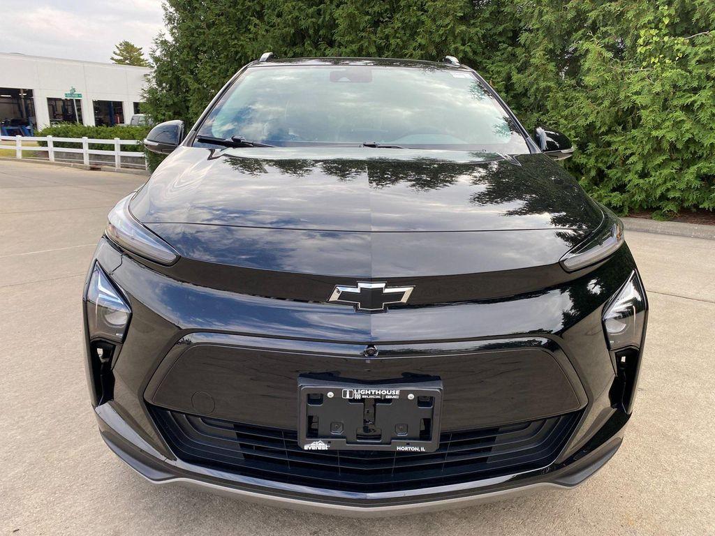 used 2022 Chevrolet Bolt EUV car, priced at $22,900