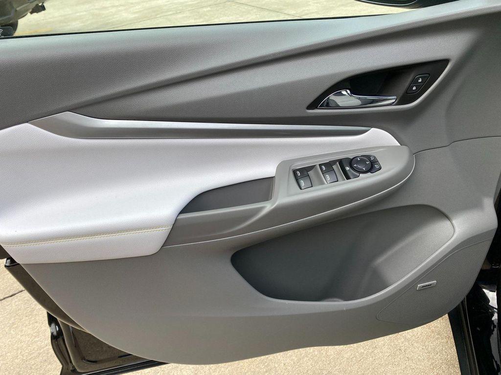 used 2022 Chevrolet Bolt EUV car, priced at $22,900