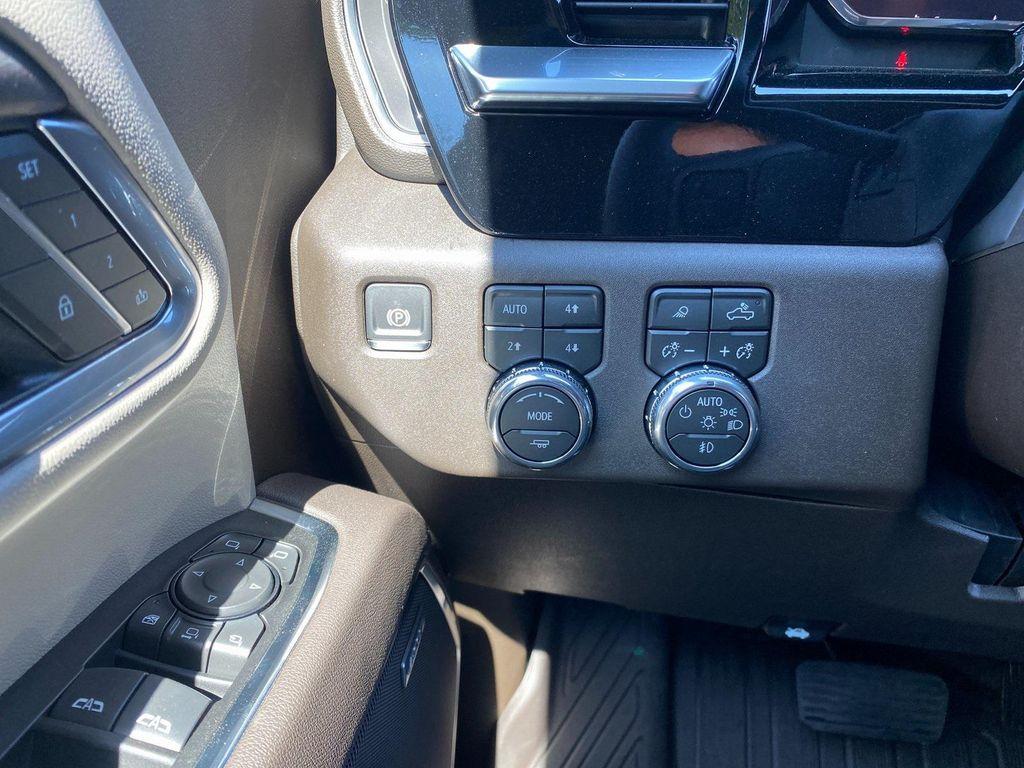 new 2026 GMC Sierra 2500 car, priced at $68,850