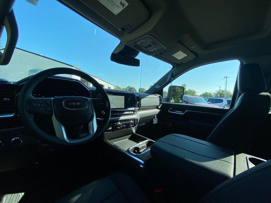 new 2026 GMC Sierra 2500 car, priced at $70,102