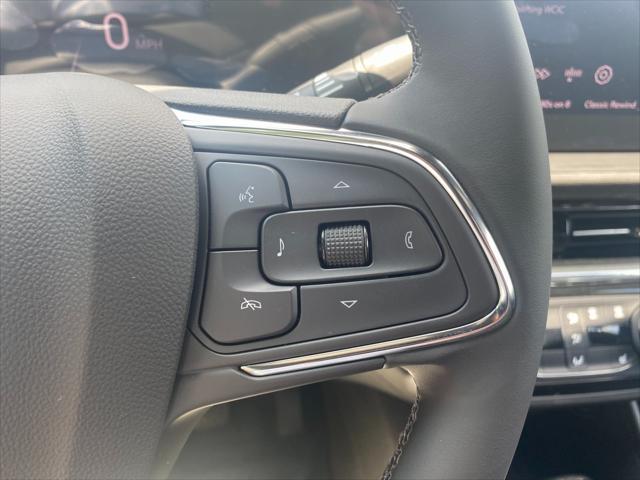 new 2025 Buick Envista car, priced at $25,590