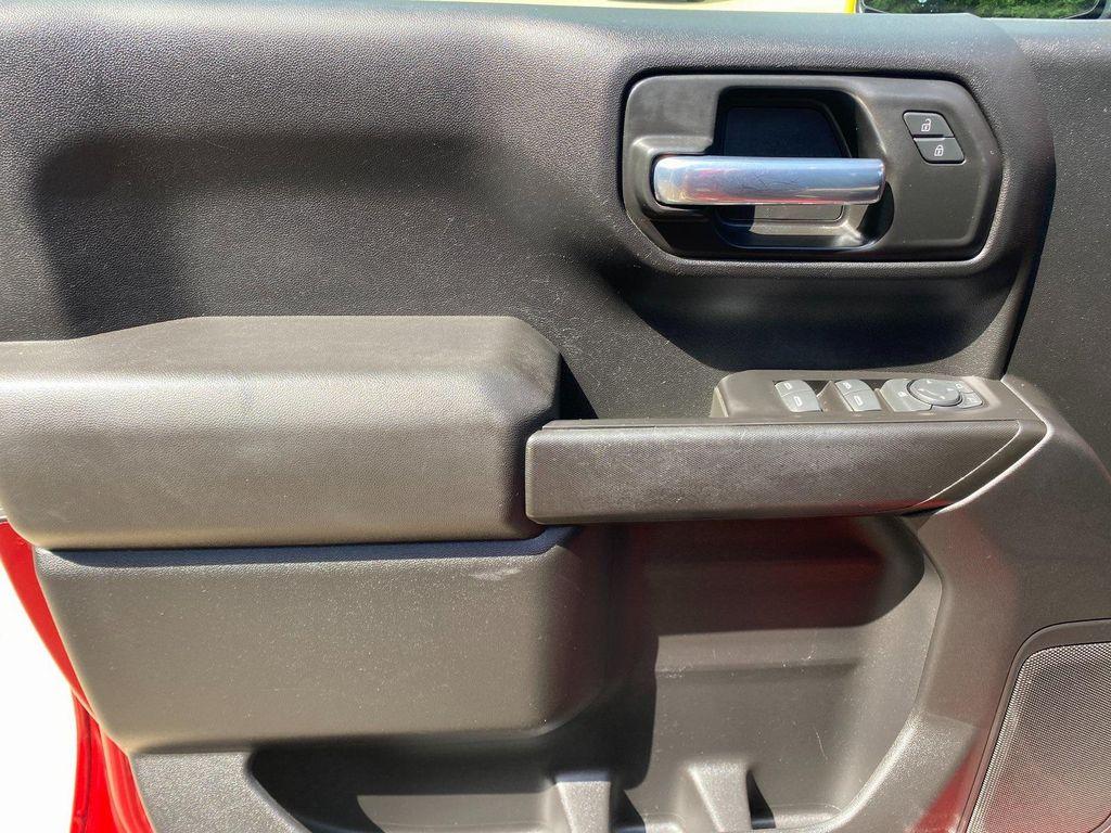 used 2021 Chevrolet Silverado 1500 car, priced at $29,400